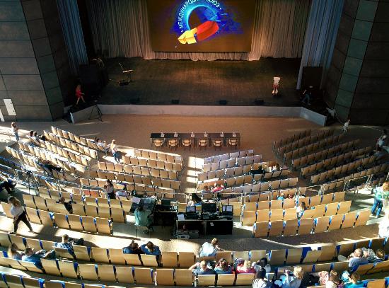 Variety Theater Yantar Hall