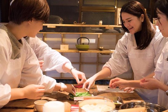 YOROKOBI Kitchen