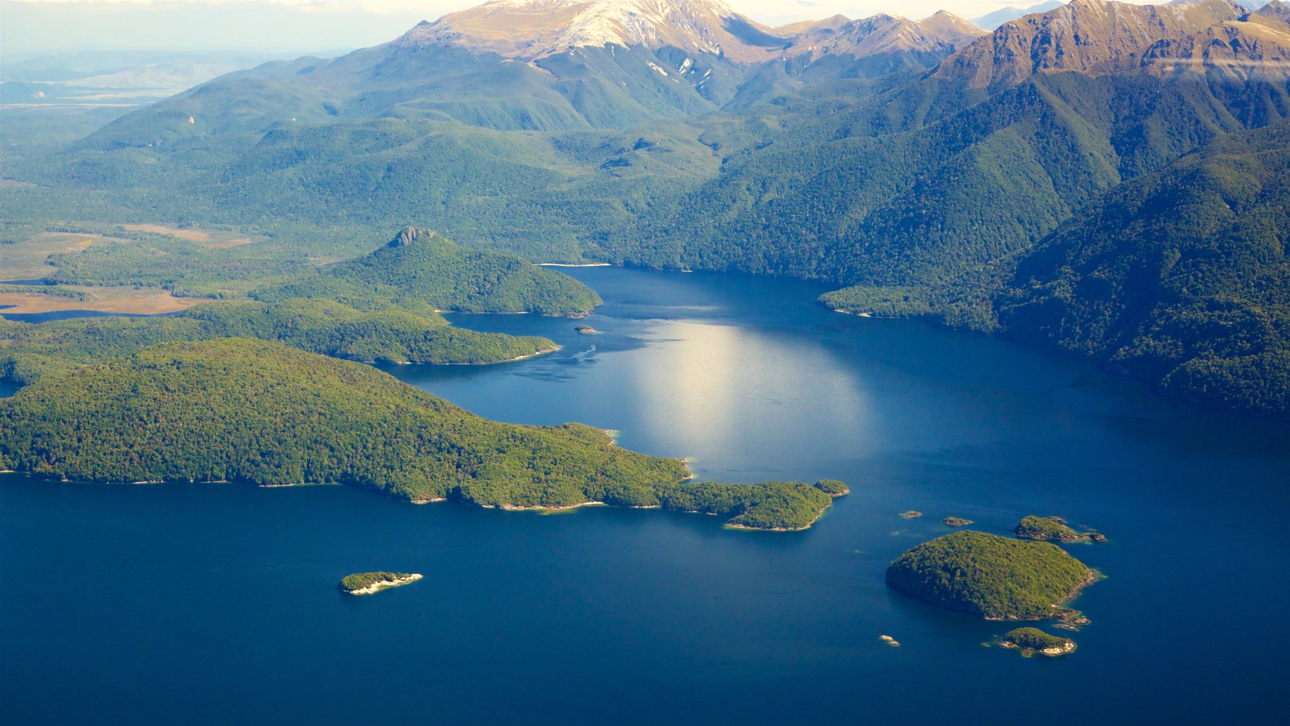 Lake Manapouri
