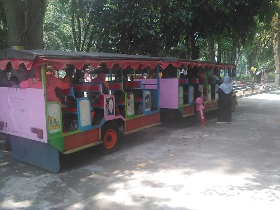 Denggung Sleman Square