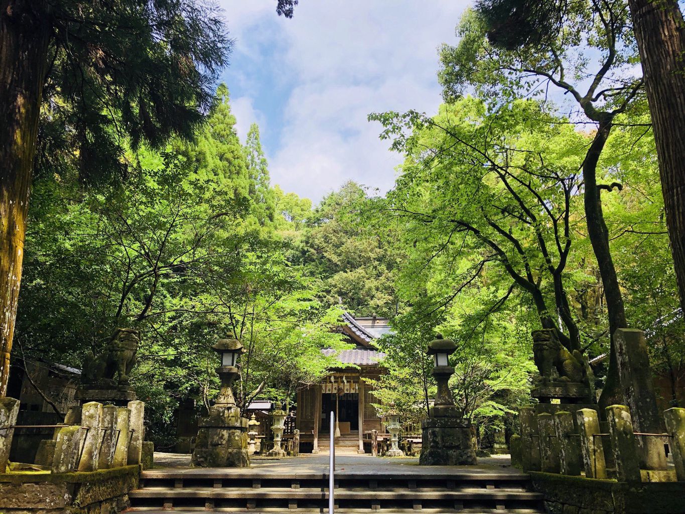 Hikodakegu Shrine