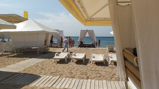 Magnat Beach