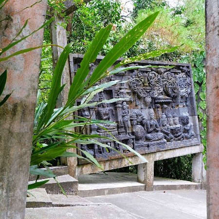 Ullen Sentalu Museum