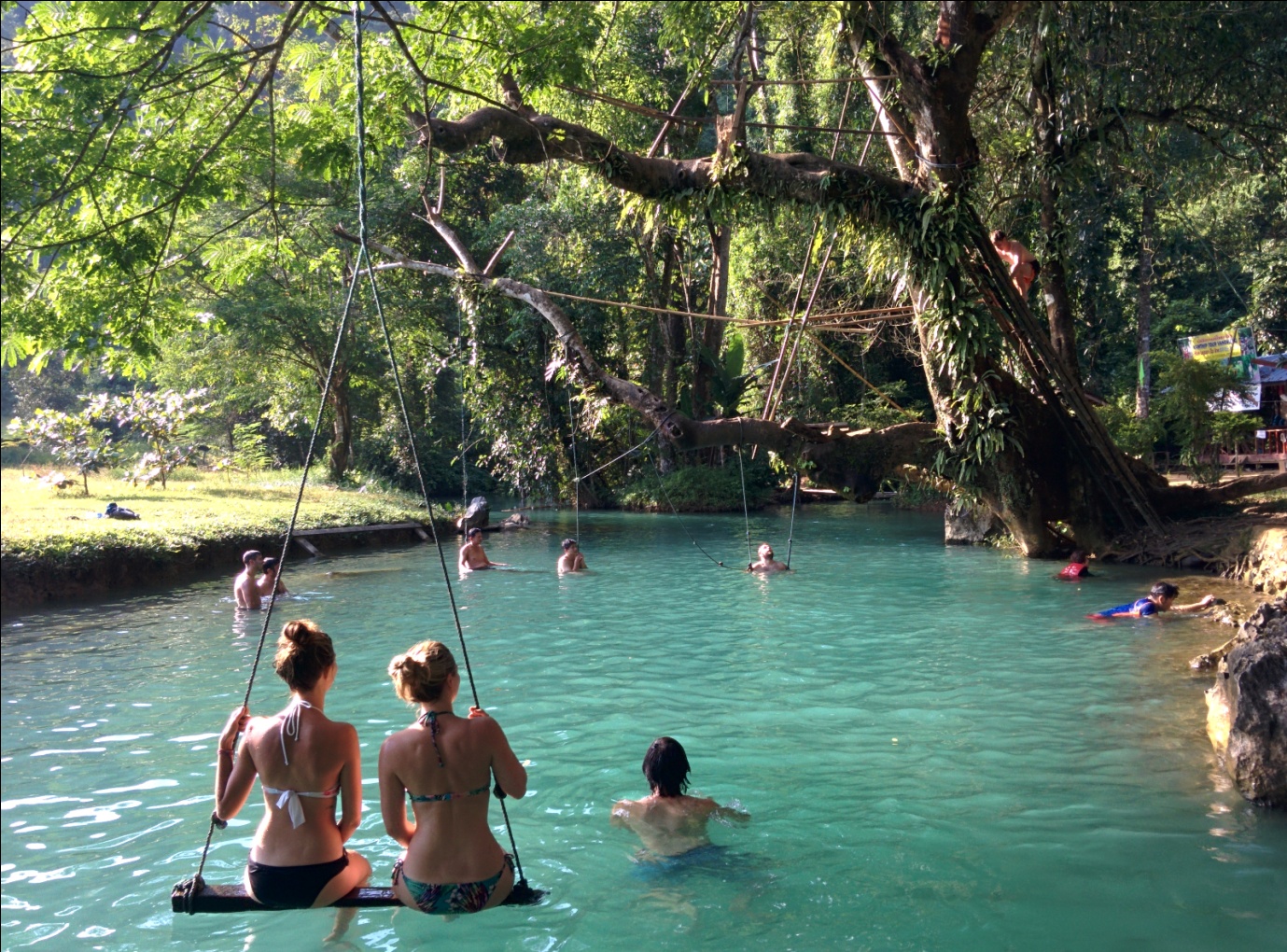 Blue Lagoon 3