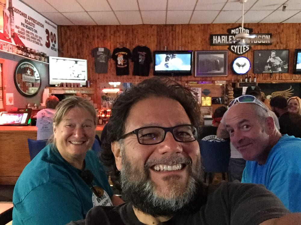 Fat Daddy'z Bar & Grill