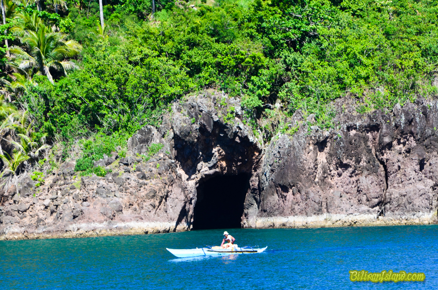 Tingkasan Bat Cave