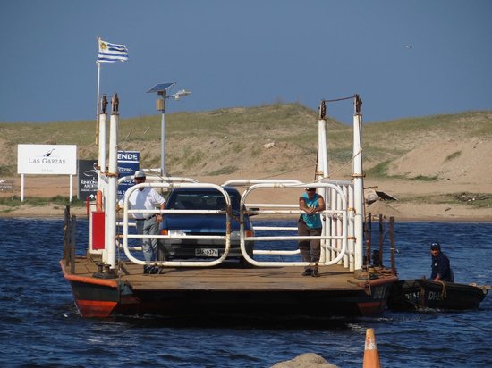 Cruce en balsa