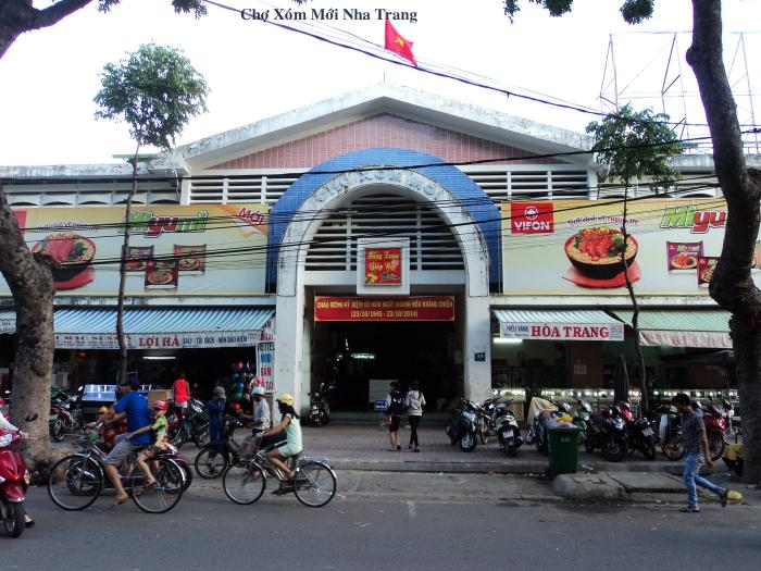 Xom Moi Market