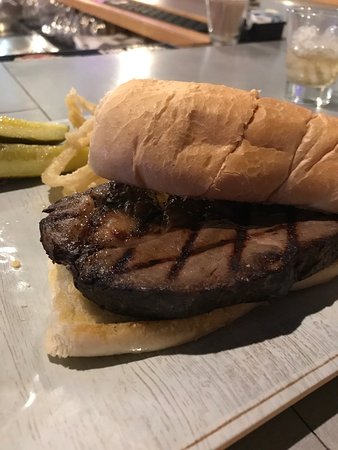 Boondocks Food & Spirits