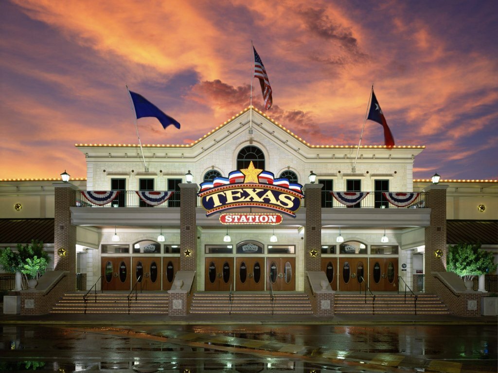 Regal Texas Station Stadium 18