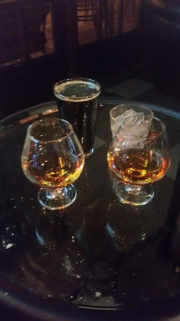 Michael's Cigar Bar