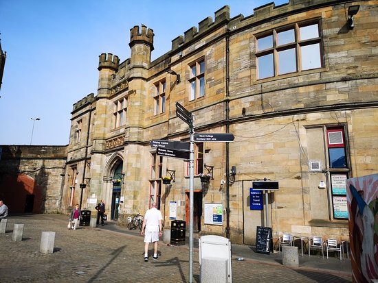 Gilmour Street Station