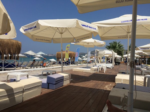 Cappello Beach Club