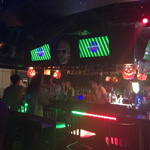 GAY BAR & CLUB Dragon Men