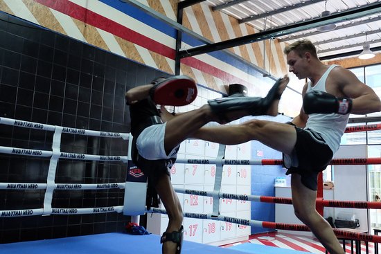 MuayThai Hero