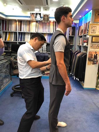 Bobby's Fashions Hong Kong Bespoke Tailors