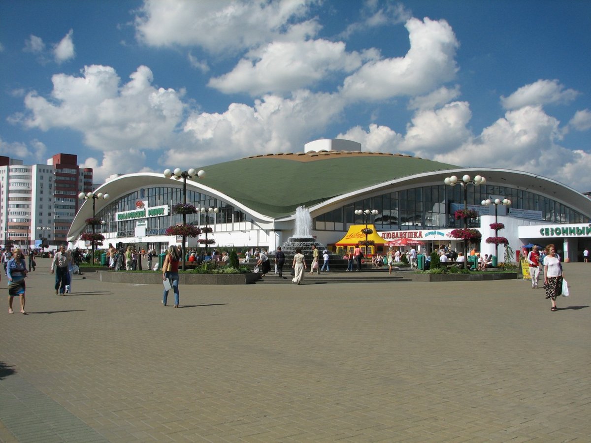 Minskiy Komarovskiy Market