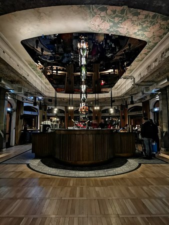 Le Janssen Cocktail Club