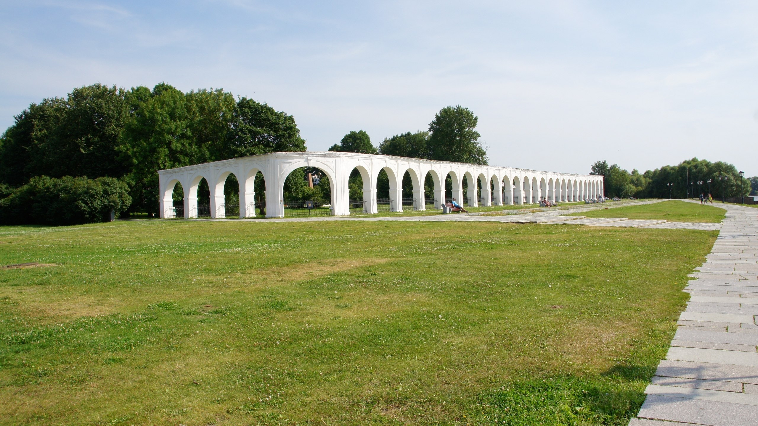 Yaroslav Courtyard (Dvorishche)