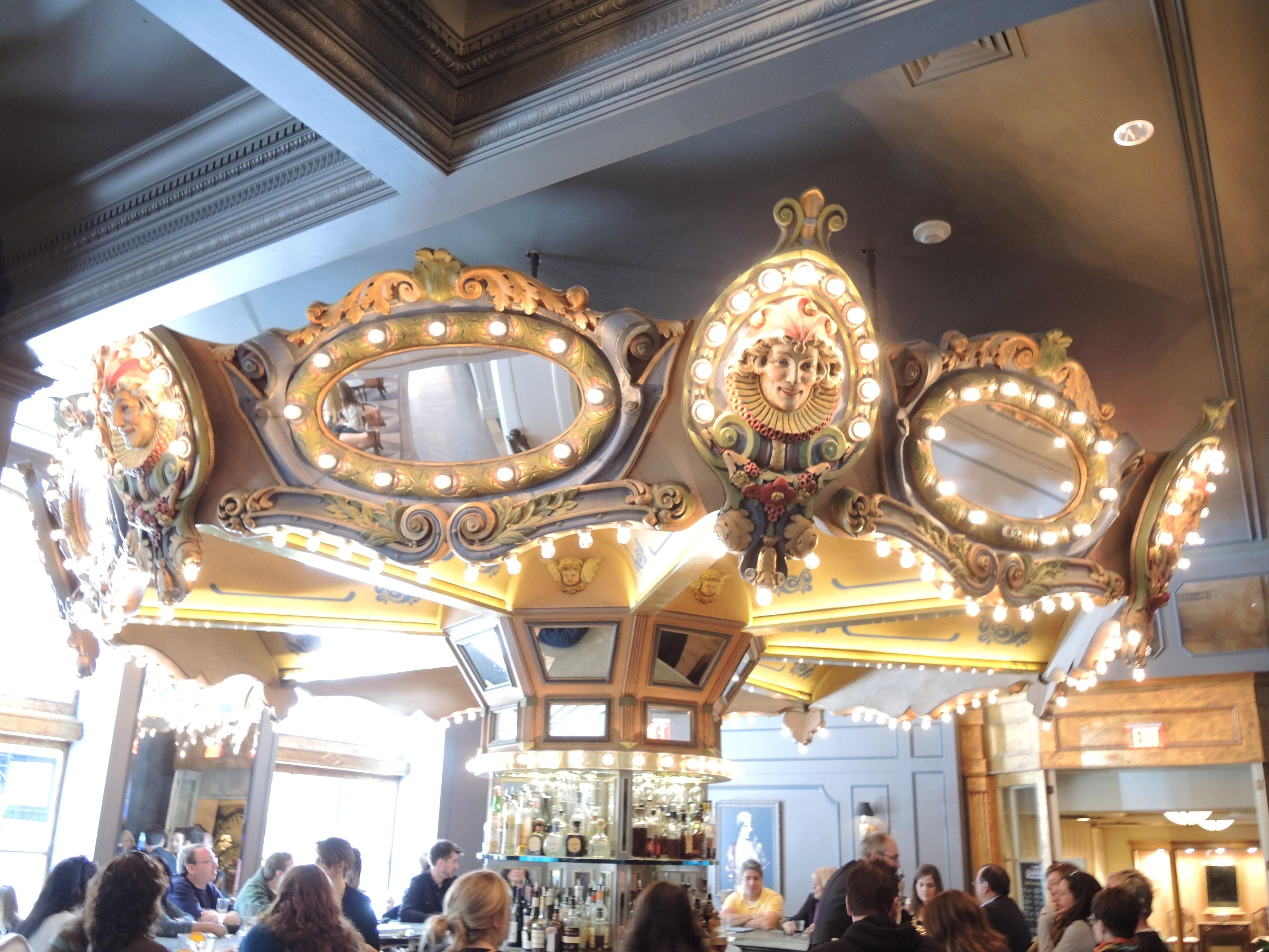 Carousel Piano Bar & Lounge