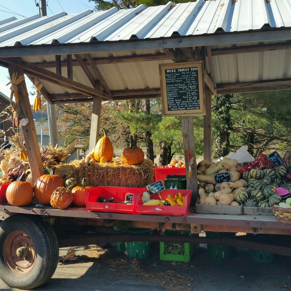Tanakaen Nashi Farm Stand