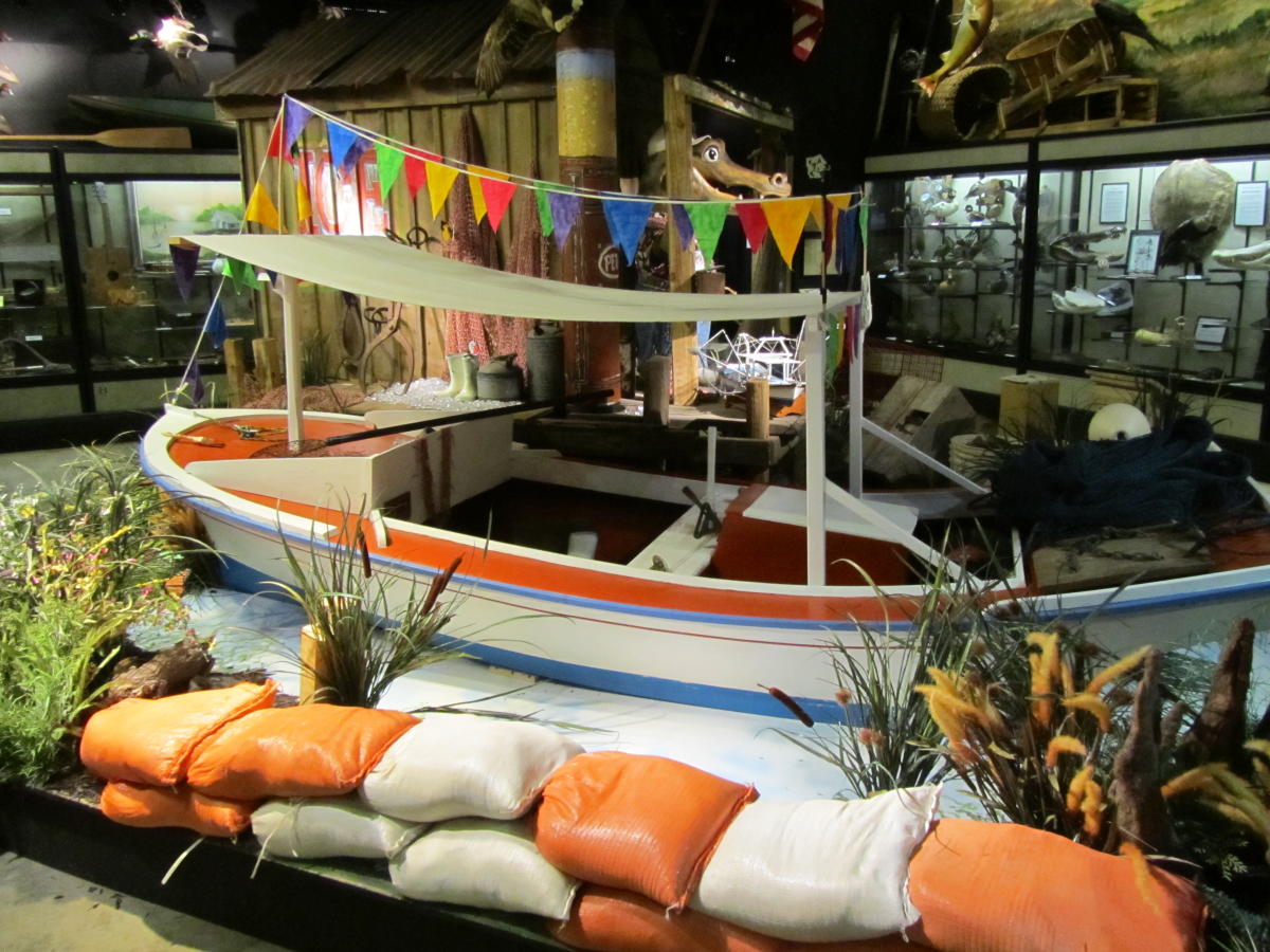 Lafitte's Barataria Museum and wetland trace