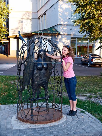 Monument to the Bird Sirin