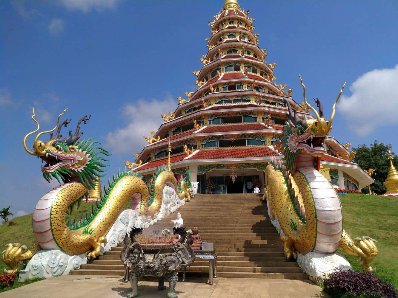 Wat Huay Pla Kang