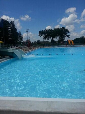 Merrifield Pool