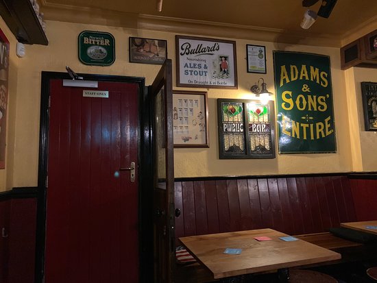 The Fat Cat & Canary