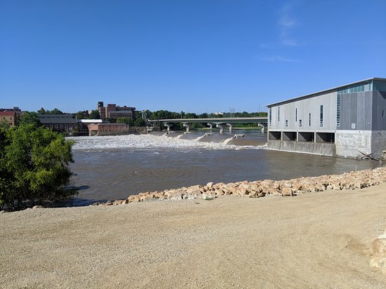 Kansas River Levee Trail