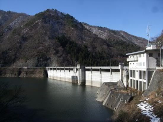 Higashiyama Dam