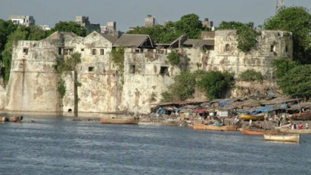 Surat Castle (Old Fort)