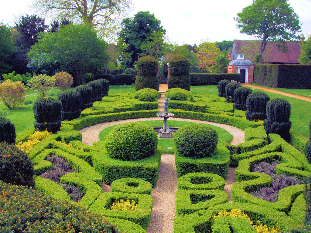 Dutch Gardens