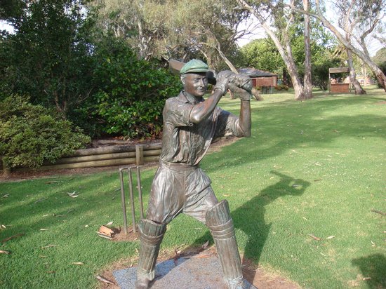 Cricket Captains Walk