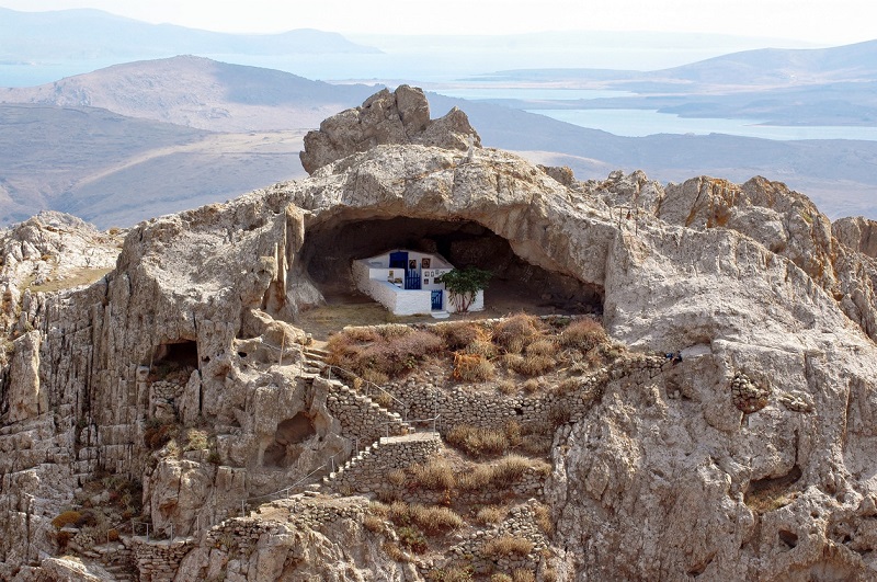 Panagia Kakaviotissa Church