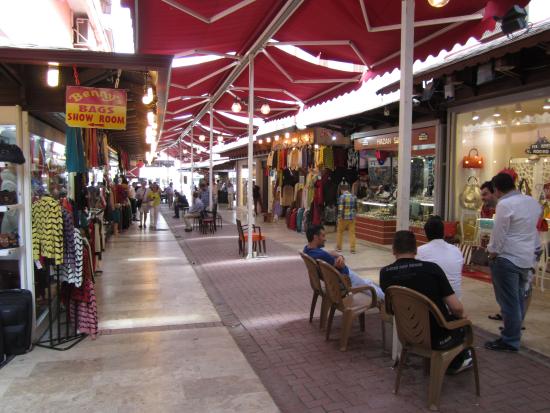 Kusadasi Market