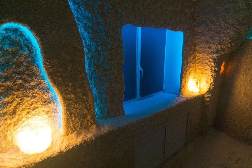 Salt Cave SUOLA