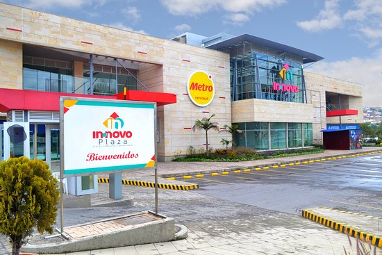 Centro Comercial Innovo Plaza