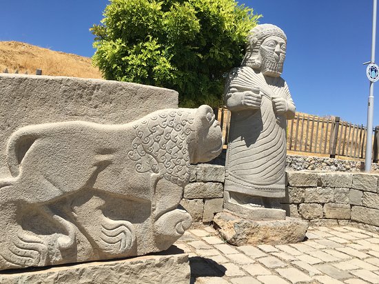 Aslantepe Ruins