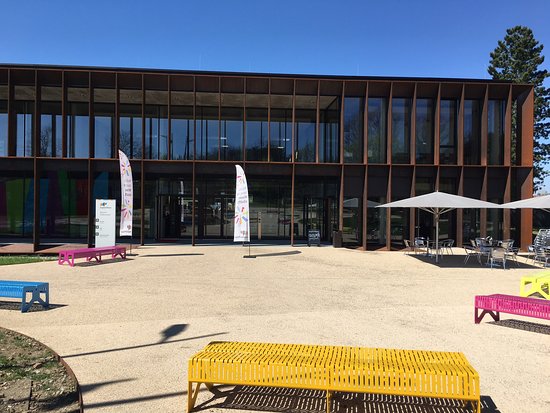 Explorhino Sciene Center