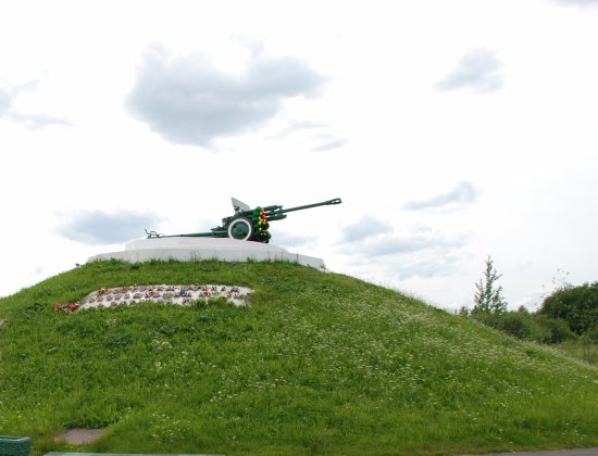 Monument Start of Kirishi Rescue by Soviet Troops