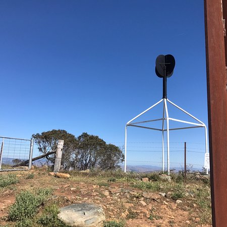 One Tree Hill Lookout Walk (Centenary Trail)