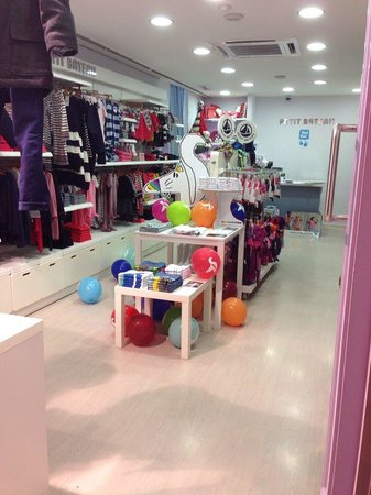 Petit Bateau & Tuc Tuc Store