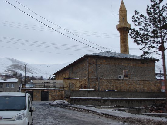 Sivas Kemankes Kara Mustafa Pasa Camisi