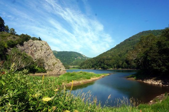Oktyabrskoe Lake