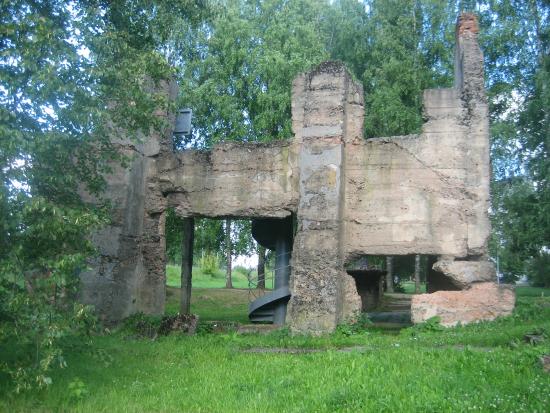 Monument Echo of War