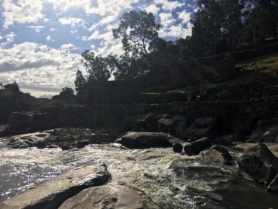 Adelong Falls