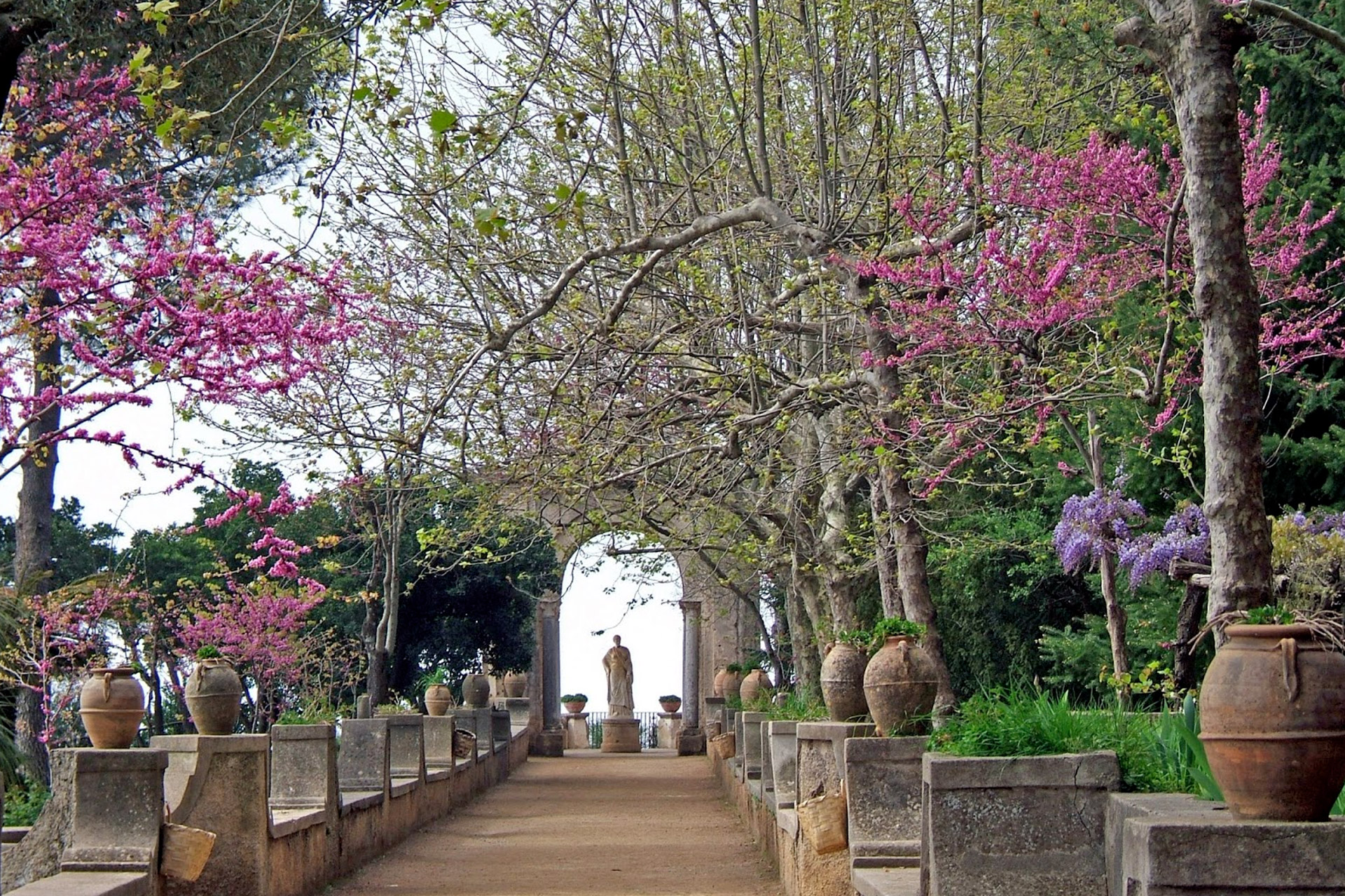 Villa Cimbrone Gardens