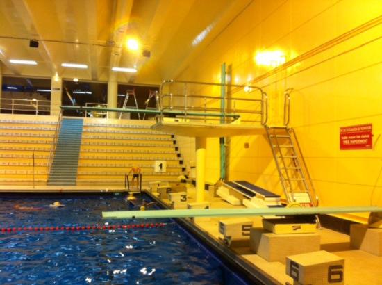 Piscine Pierre Brossolette